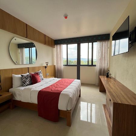 Hotel Cinco Diamantes Atotonilco El Alto Екстер'єр фото